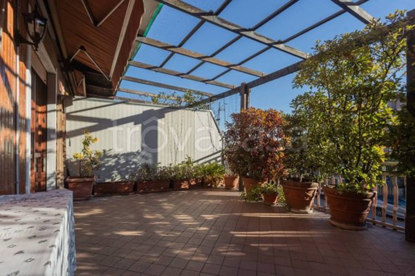 appartamento in vendita a Pioltello in zona Limito