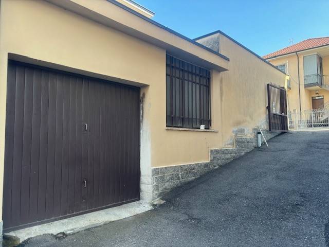 locale di sgombero in vendita a Pioltello