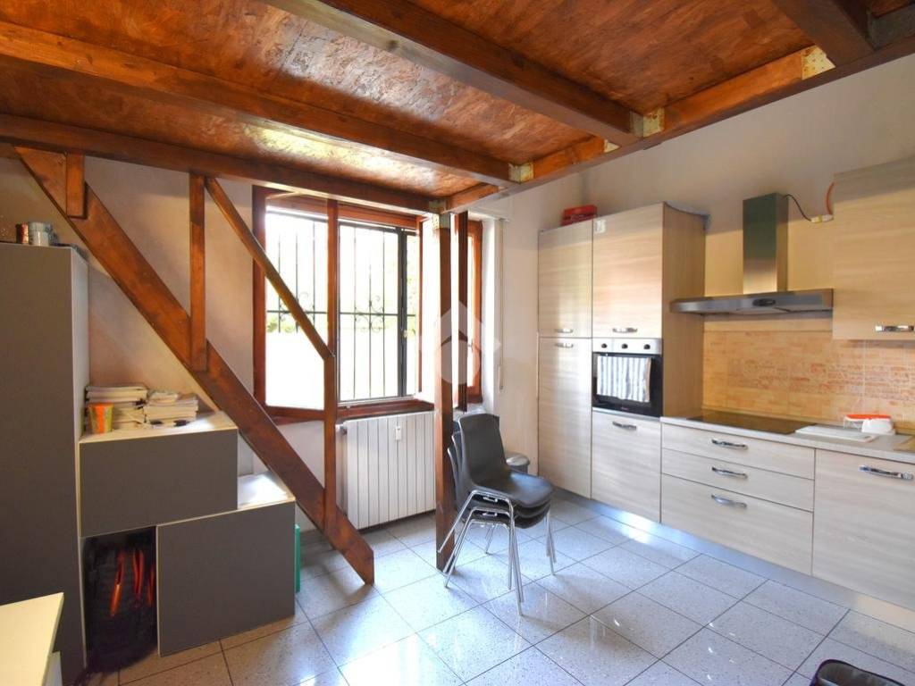 appartamento in vendita a Pioltello