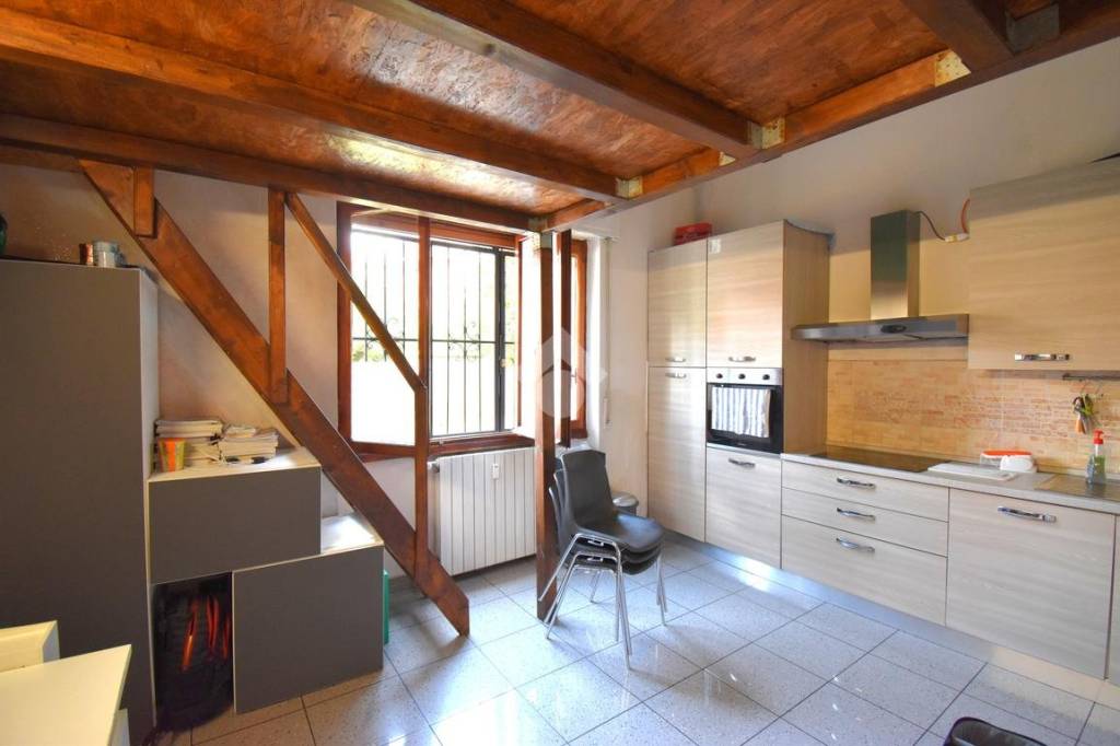 appartamento in vendita a Pioltello