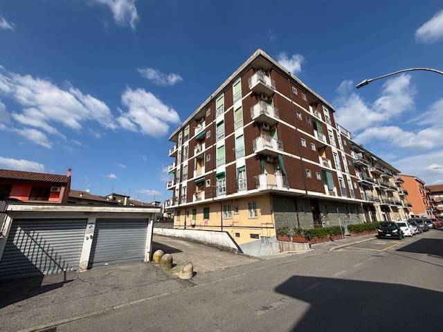 appartamento in vendita a Pioltello in zona Limito