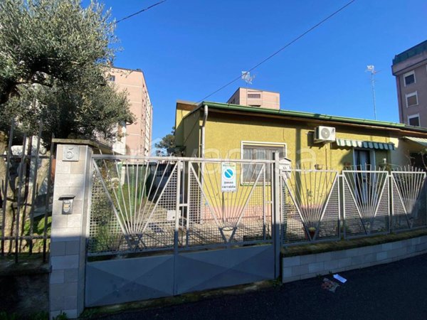 casa indipendente in vendita a Pioltello in zona Seggiano