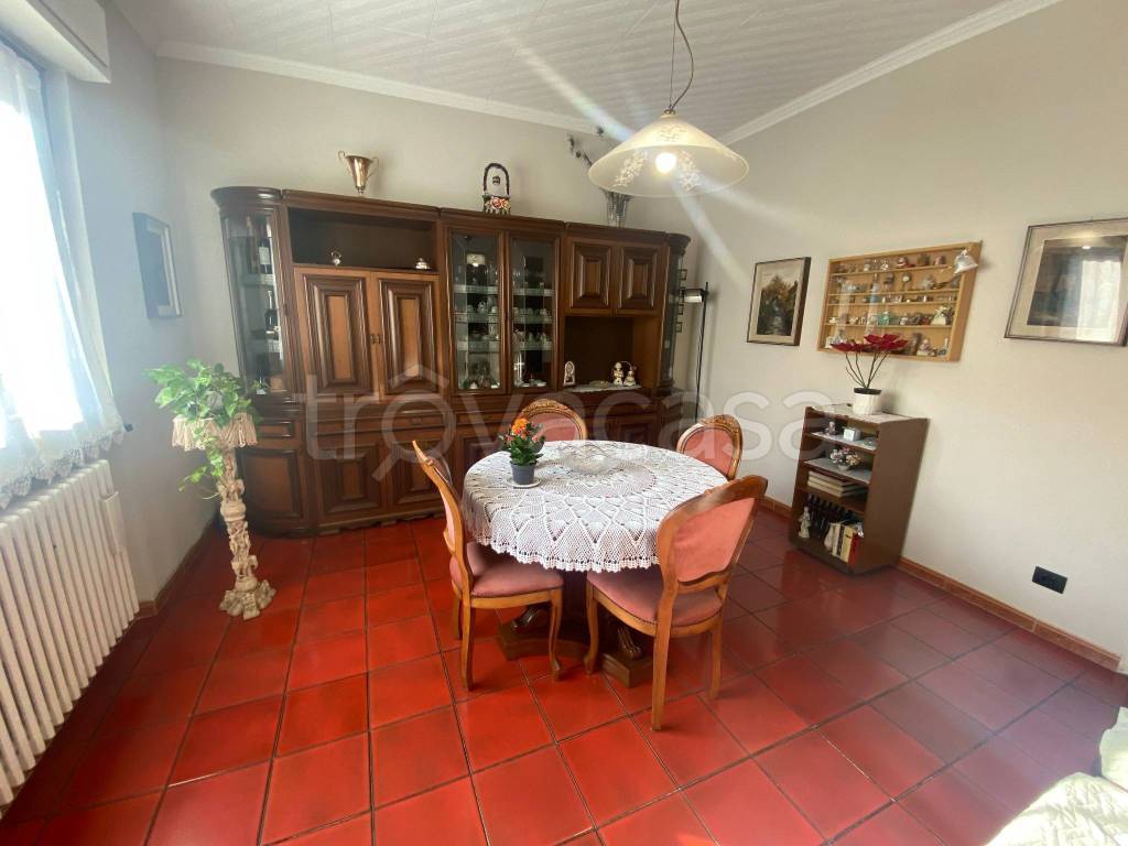 casa indipendente in vendita a Pioltello in zona Seggiano