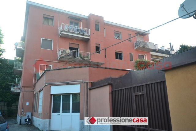 appartamento in vendita a Pioltello in zona Seggiano