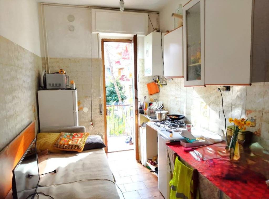 appartamento in vendita a Pioltello in zona Seggiano