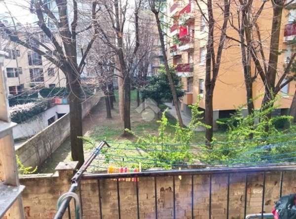 appartamento in vendita a Pioltello in zona Seggiano