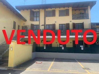 appartamento in vendita a Pioltello in zona Seggiano