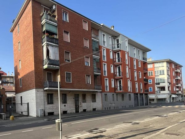 appartamento in vendita a Pioltello in zona Seggiano