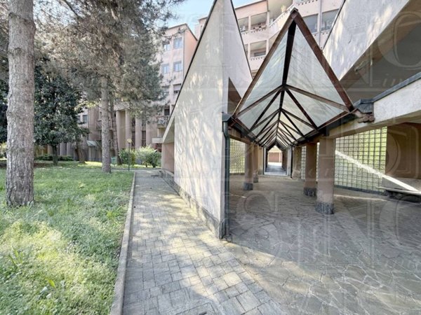 appartamento in vendita a Pioltello in zona Seggiano