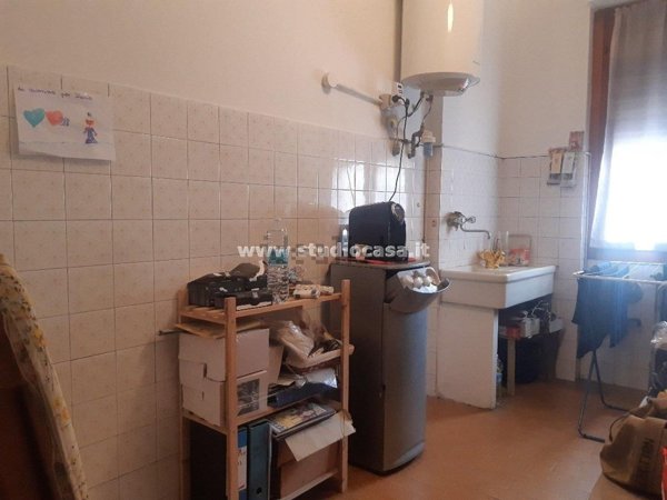 negozio in vendita a Pioltello in zona Limito