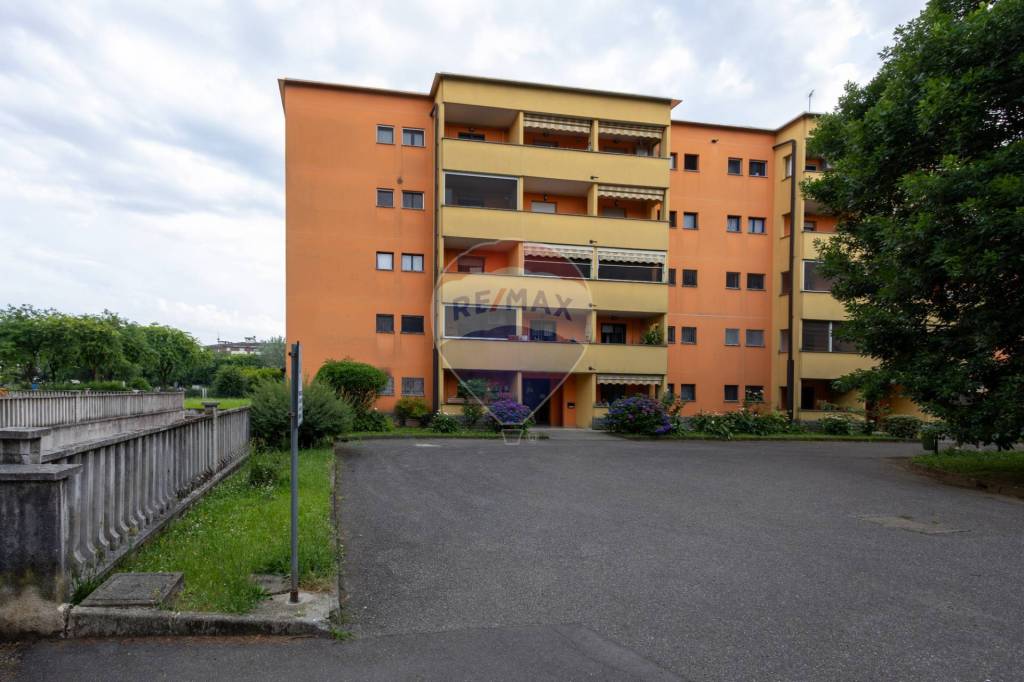 appartamento in vendita a Pioltello