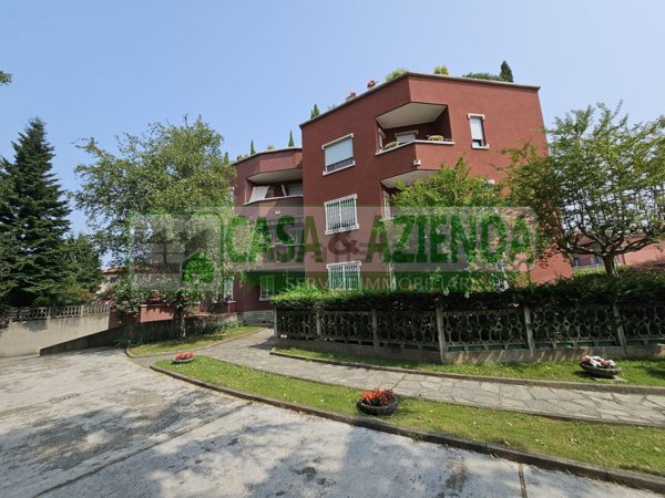 appartamento in vendita a Pioltello in zona Seggiano
