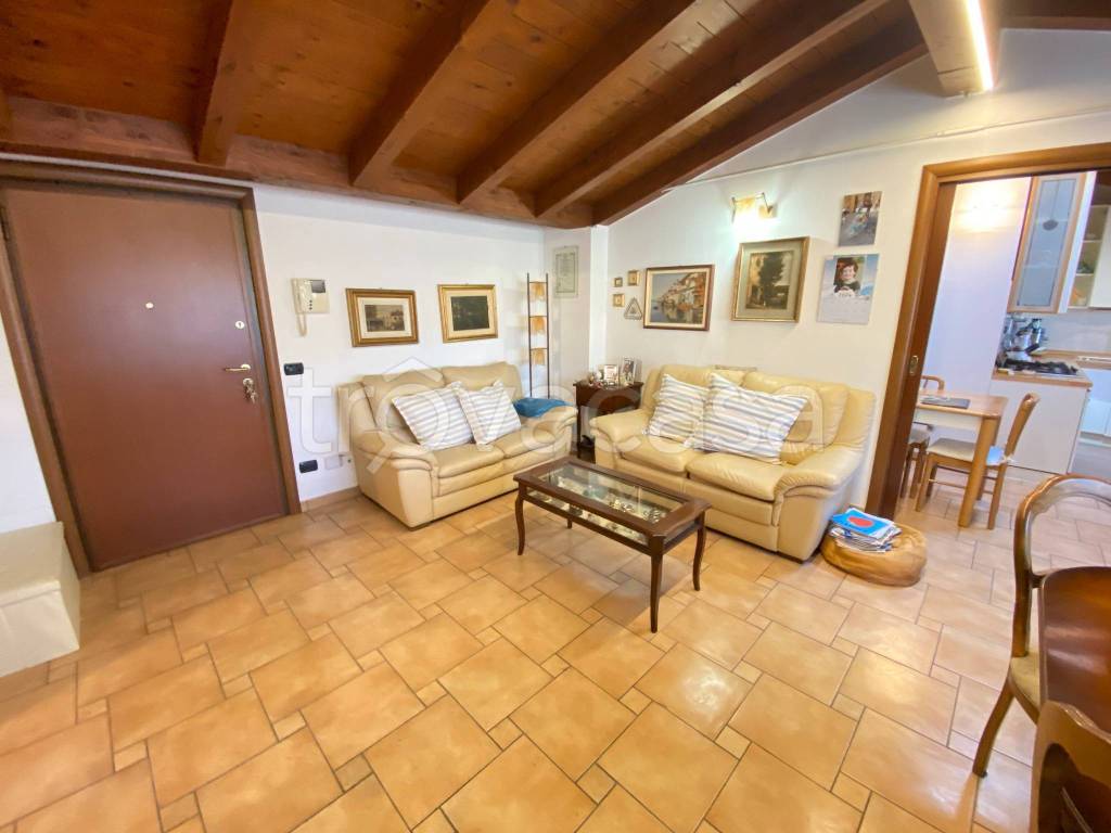 appartamento in vendita a Pioltello