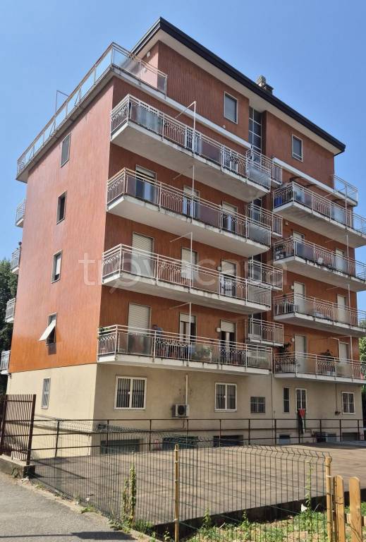 appartamento in vendita a Pioltello in zona Seggiano