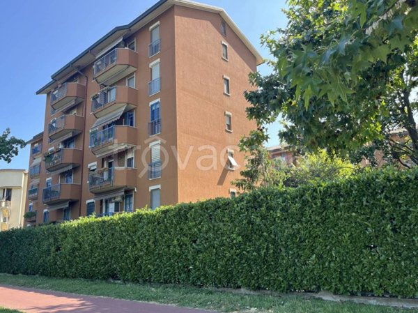 appartamento in vendita a Pioltello in zona Seggiano