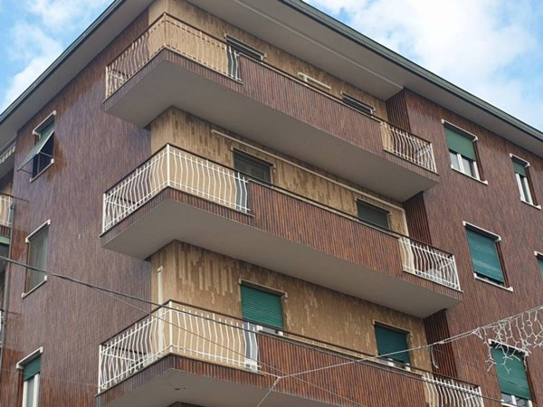 intera palazzina in vendita a Pioltello in zona Seggiano