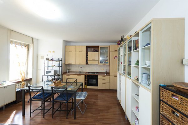 appartamento in vendita a Pioltello in zona Seggiano