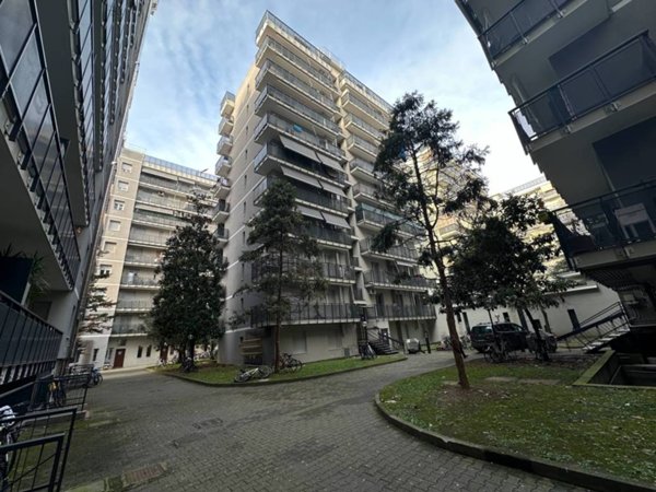 appartamento in vendita a Pioltello in zona Limito