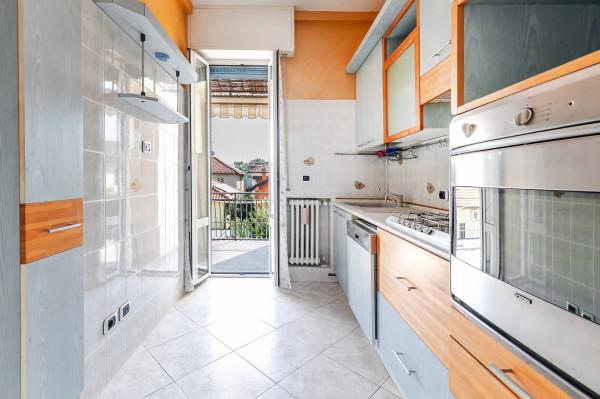 appartamento in vendita a Pioltello in zona Seggiano