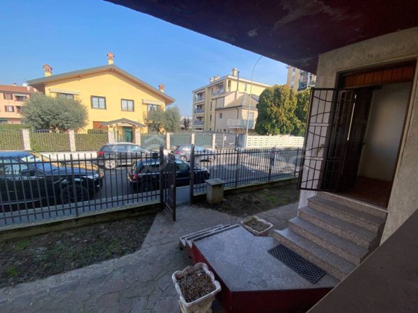 casa indipendente in vendita a Pioltello