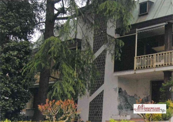 casa indipendente in vendita a Pioltello