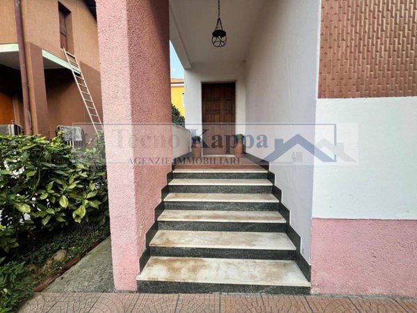 casa indipendente in vendita a Pioltello in zona Limito