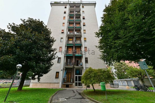 appartamento in vendita a Pioltello