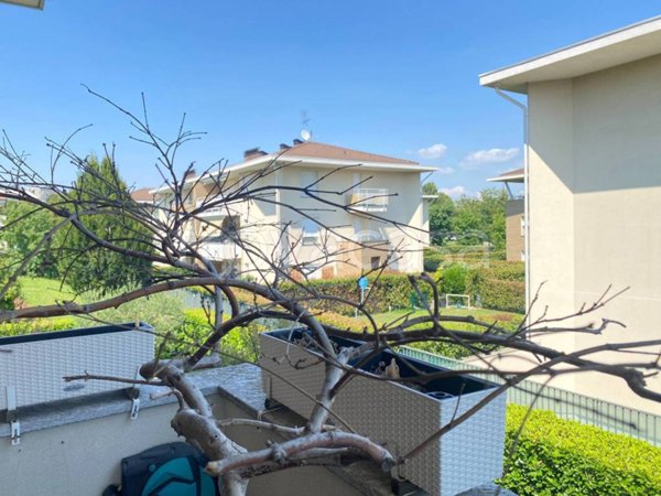 appartamento in vendita a Pioltello in zona Seggiano