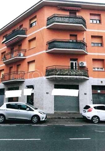 negozio in vendita a Pioltello
