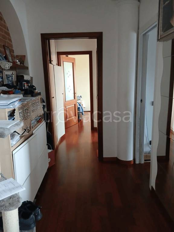 appartamento in vendita a Pioltello in zona Seggiano