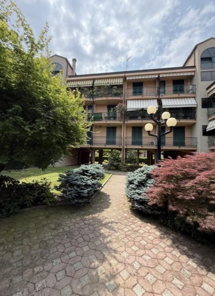 appartamento in vendita a Pioltello