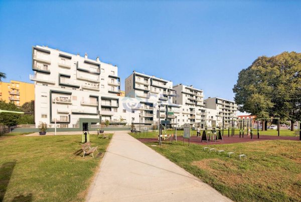 appartamento in vendita a Pioltello in zona Seggiano