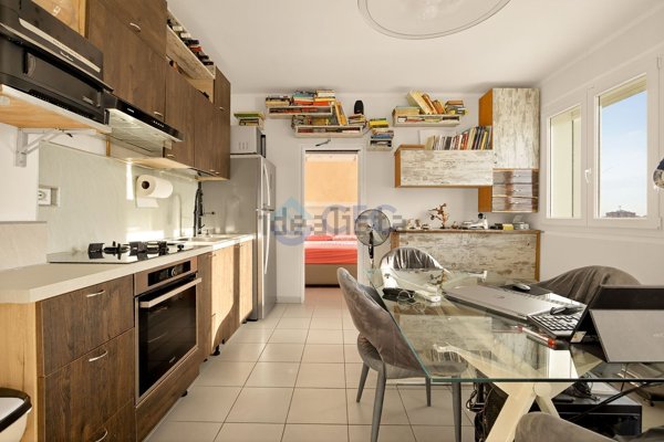 appartamento in vendita a Pioltello in zona Seggiano