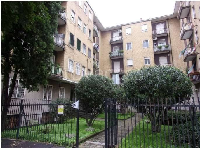 appartamento in vendita a Pioltello in zona Seggiano