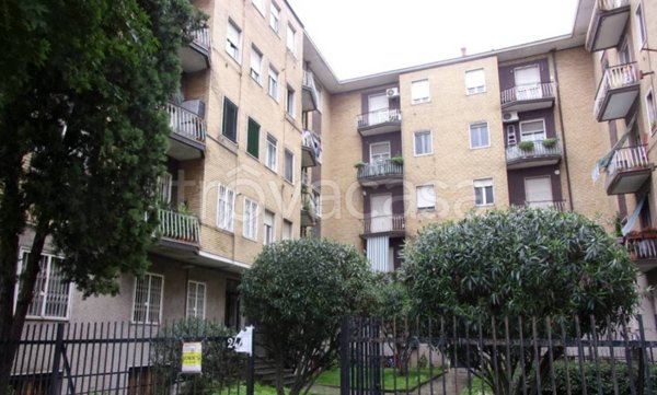 appartamento in vendita a Pioltello in zona Seggiano