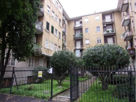 appartamento in vendita a Pioltello in zona Seggiano