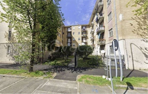 appartamento in vendita a Pioltello in zona Seggiano