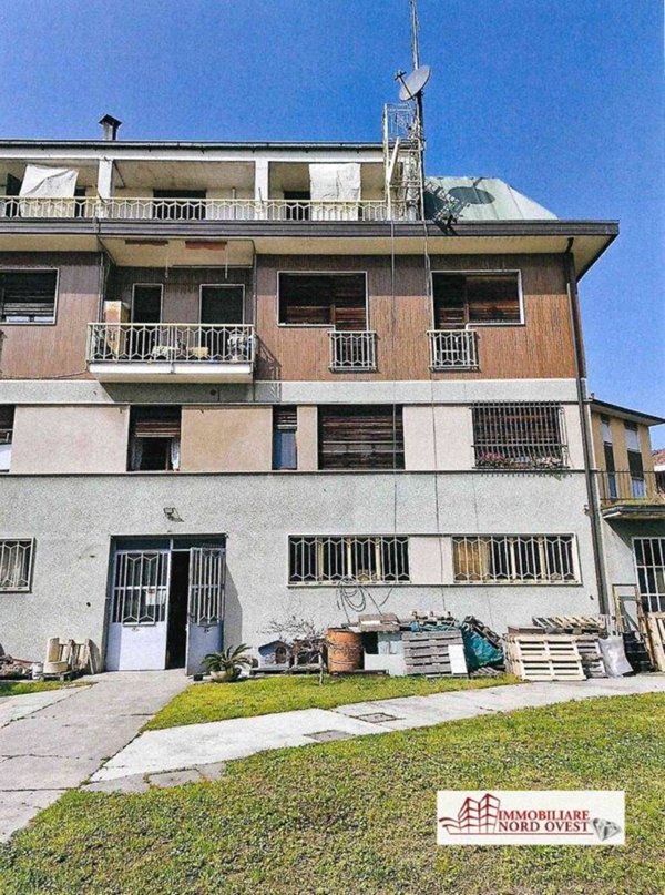 casa indipendente in vendita a Pioltello in zona Seggiano