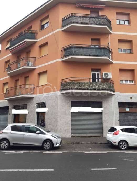 negozio in vendita a Pioltello