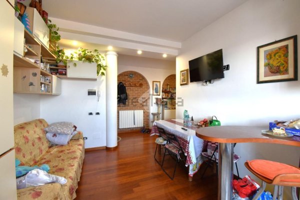 appartamento in vendita a Pioltello in zona Limito