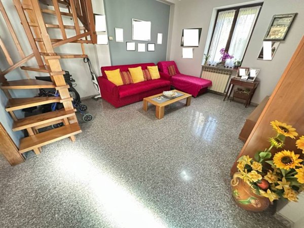 casa indipendente in vendita a Pioltello in zona Seggiano