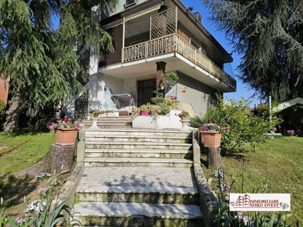 casa indipendente in vendita a Pioltello in zona Seggiano