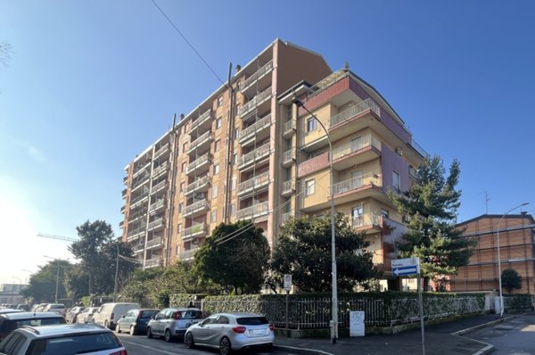 appartamento in vendita a Pioltello in zona Seggiano