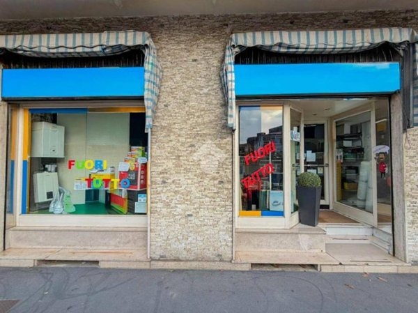 negozio in vendita a Pioltello