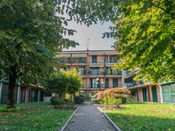 appartamento in vendita a Pioltello in zona Limito