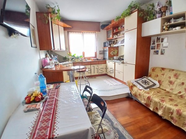 appartamento in vendita a Pioltello in zona Seggiano
