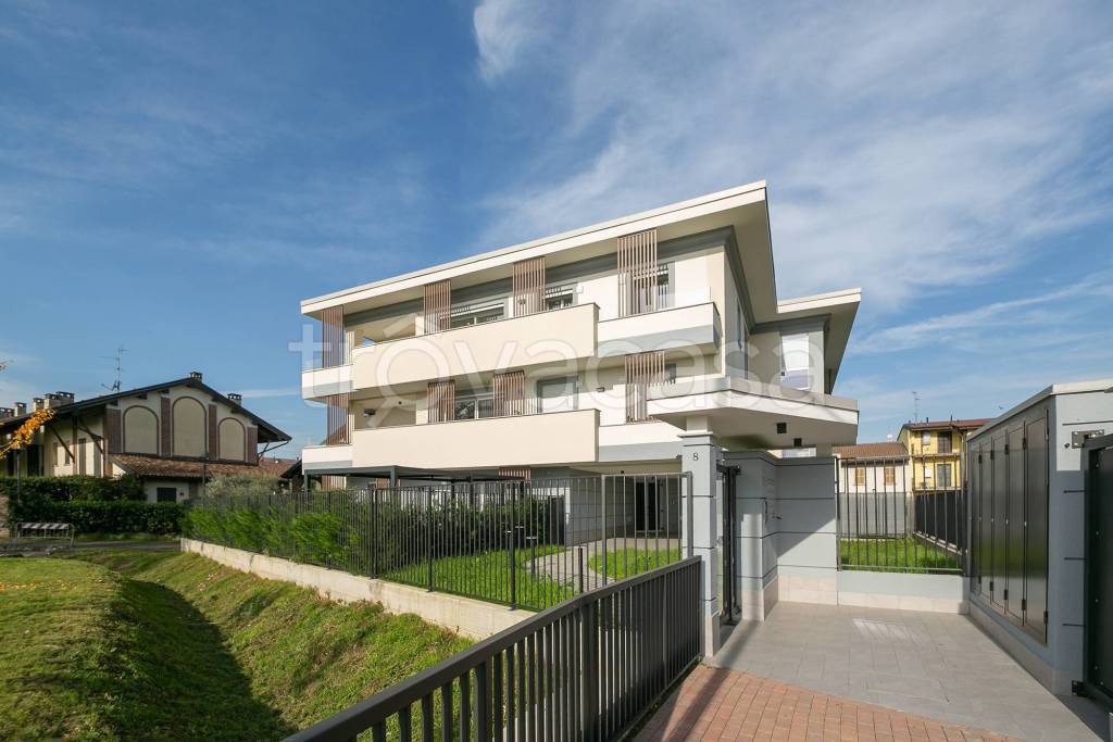 appartamento in vendita a Pioltello in zona Limito