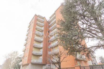 appartamento in vendita a Pioltello in zona Seggiano