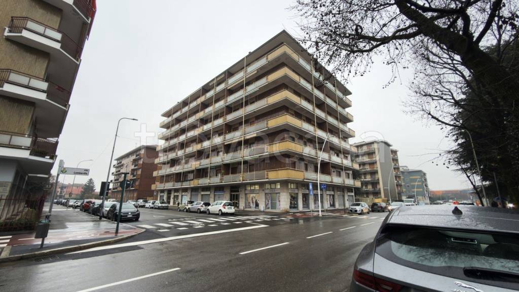 appartamento in vendita a Pioltello in zona Limito