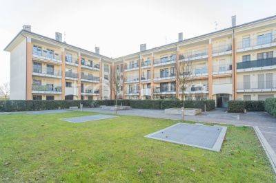 appartamento in vendita a Pioltello in zona Limito